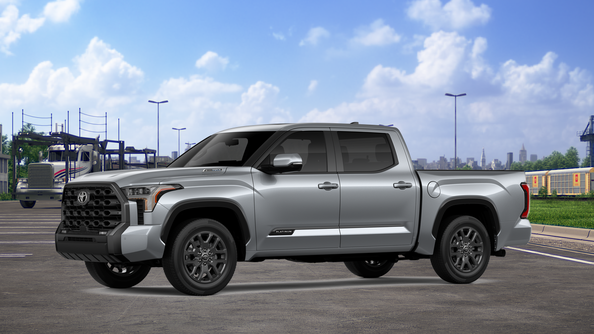 2026 Toyota Tundra Platinum CrewMax photo 4