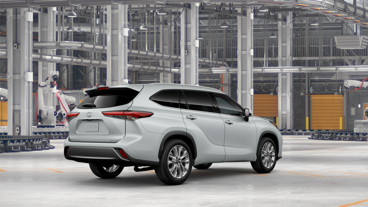 2025 Toyota Highlander Limited photo 6