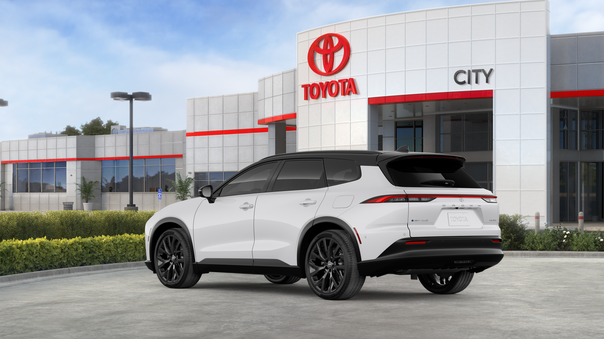 New 2026 Oxygen White with Black roof <sup>1</sup> Toyota  Limited image 43