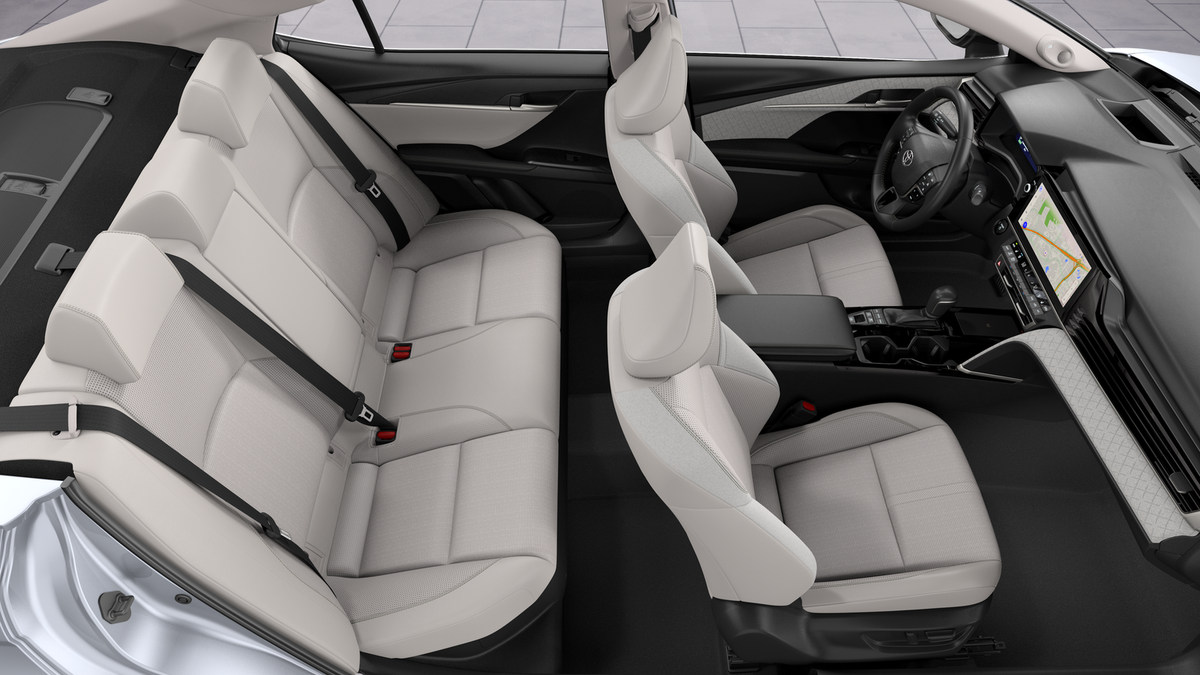 2026 Toyota Camry XLE - Photo 16