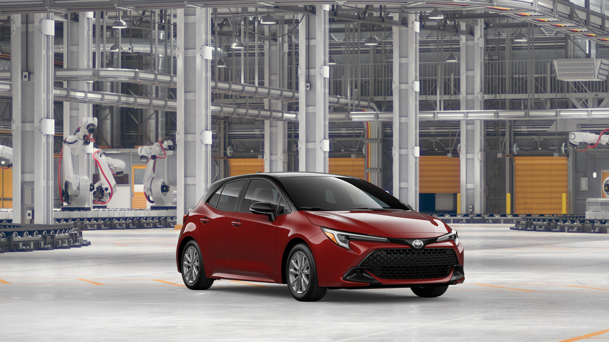 New 2026 Finish Line Red with Midnight Black Metallic roof <sup>1</sup> Toyota  SE image 17