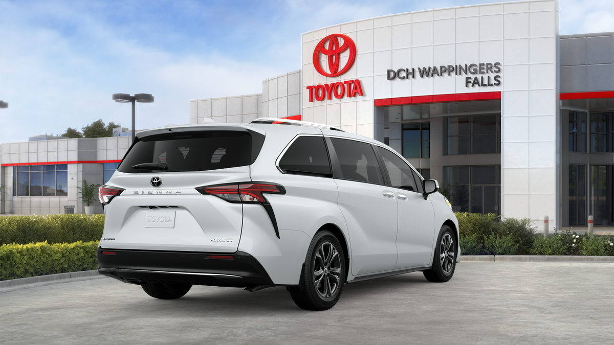 New 2026 Wind Chill Pearl <sup>1</sup> Toyota  Platinum image 11