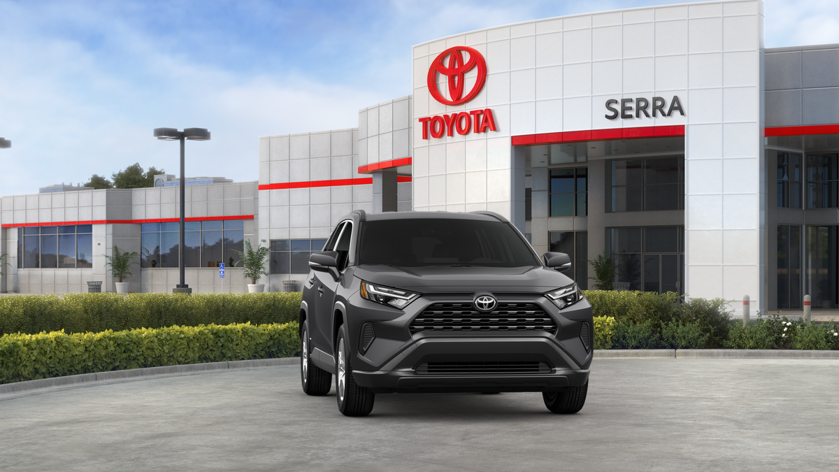 2025 Toyota RAV4 Hybrid XLE photo 9