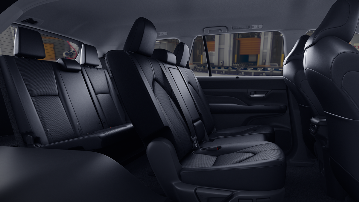 New 2026 Wind Chill Pearl <sup>1</sup> Toyota  Limited image 2