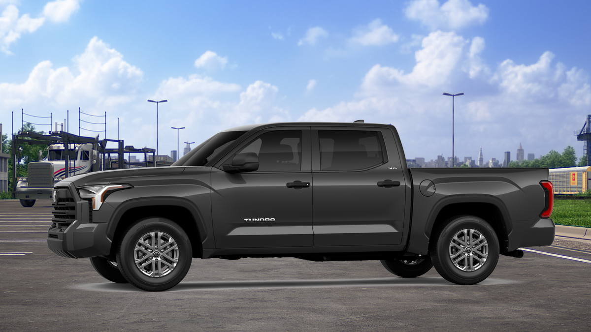 2026 Toyota Tundra SR5 CrewMax photo 3
