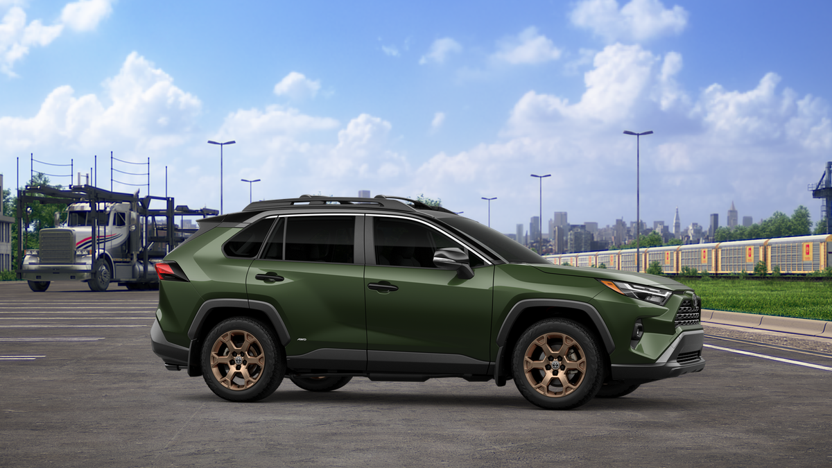 2025 Toyota RAV4 Hybrid photo 13