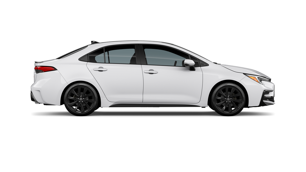 New 2026 Ice Cap with Midnight Black Metallic roof <sup>1</sup> Toyota  XSE image 34