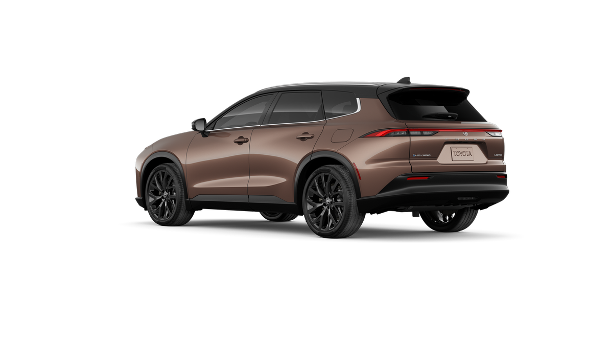 New 2026 Bronze Age with Black roof <sup>1</sup> Toyota  Limited image 8
