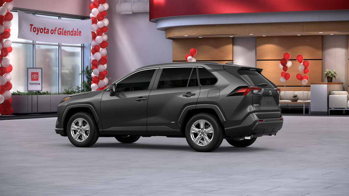 2025 Toyota RAV4 Hybrid LE photo 5