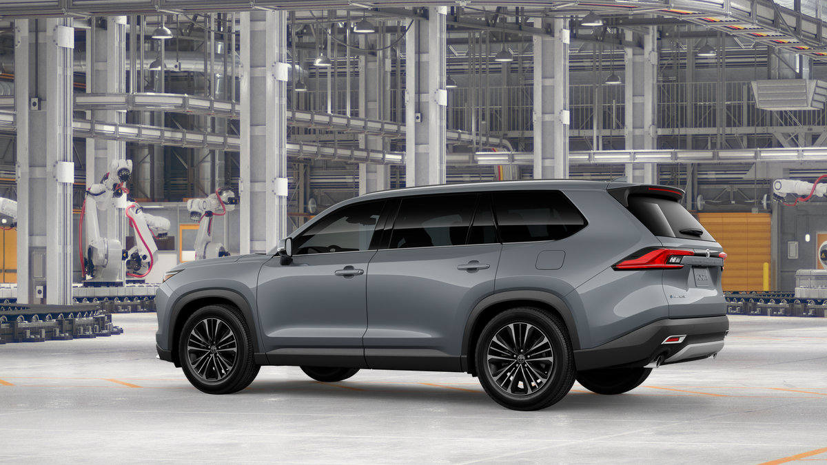 New 2026 Toyota Grand Highlander Hybrid SUV