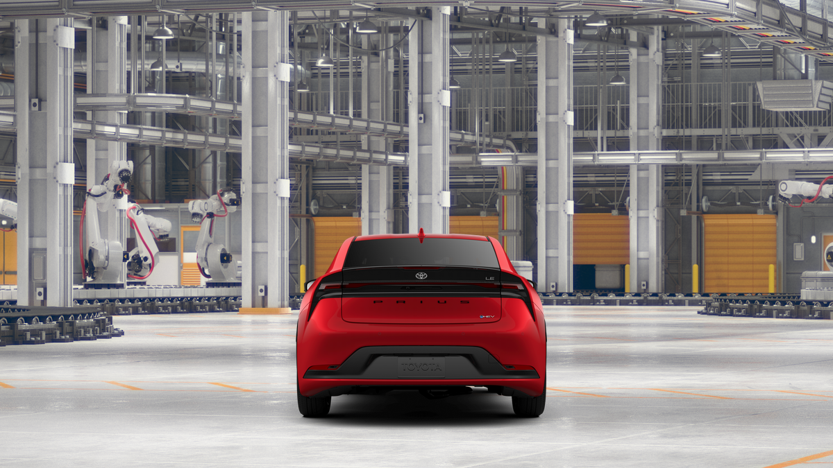 2026 Toyota Prius LE photo 8