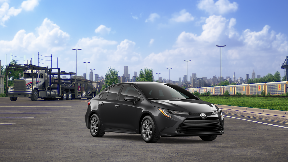 2026 Toyota Corolla LE photo 15