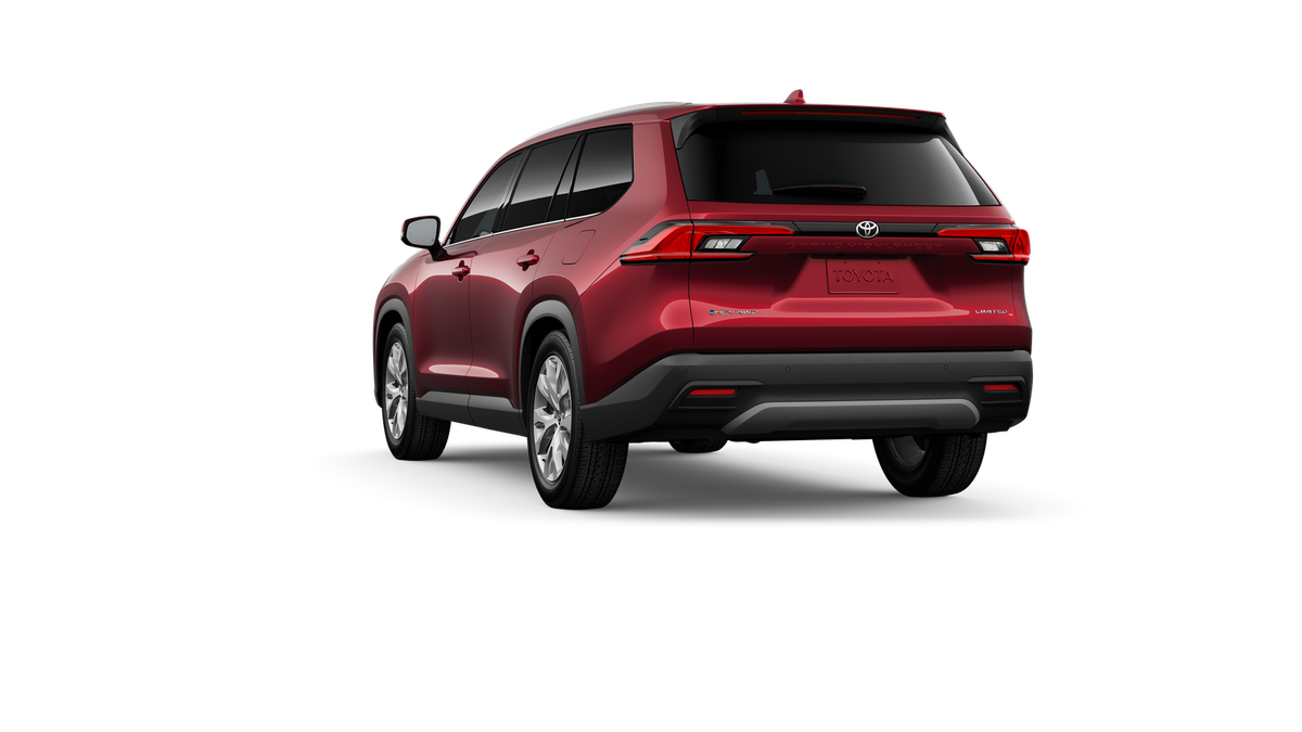 2026 Toyota Highlander Hybrid Limited photo 6