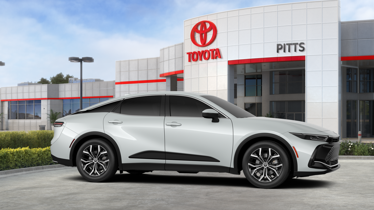 2026 Toyota Crown XLE - Photo 64