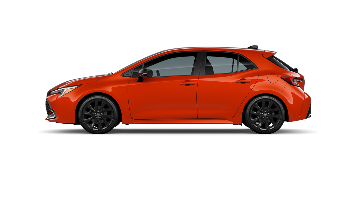 2026 Toyota Corolla XSE photo 4