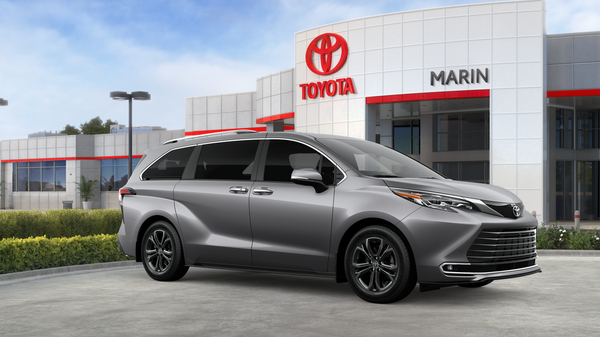 New 2026 Toyota Sienna Van