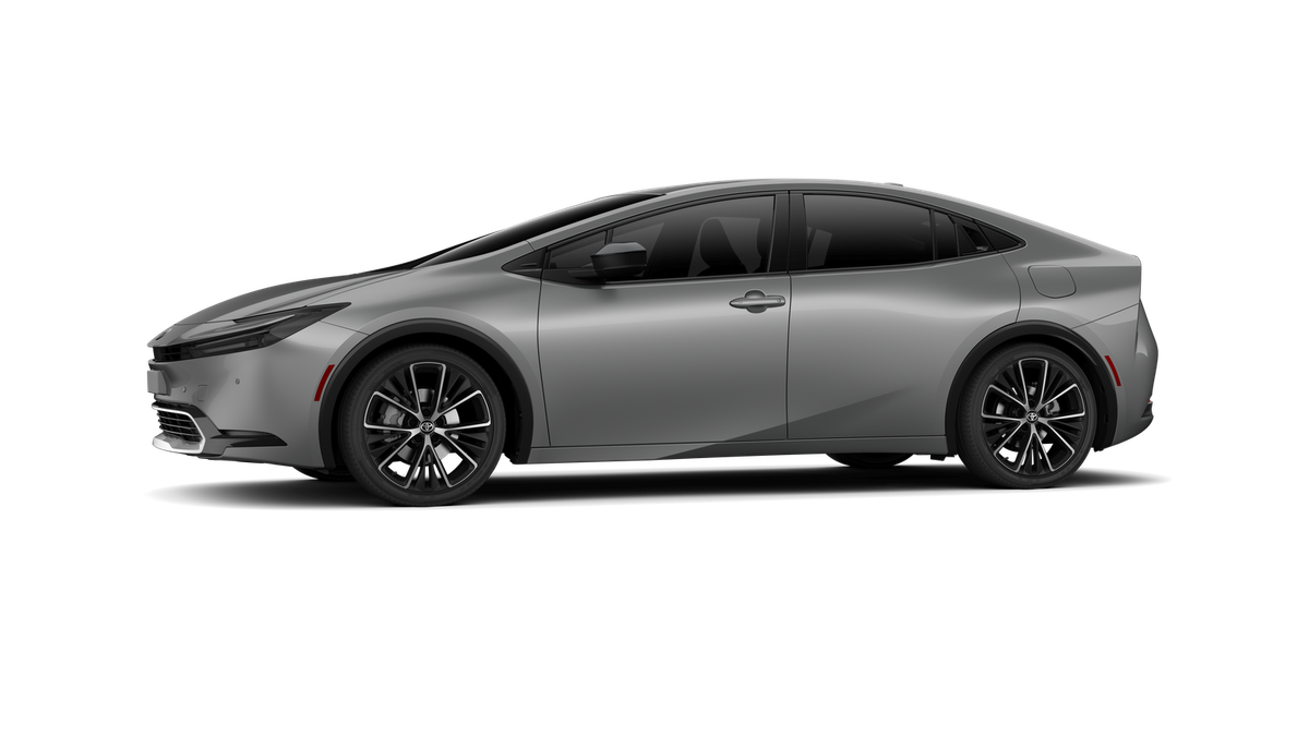 2026 Toyota Prius XLE photo 13