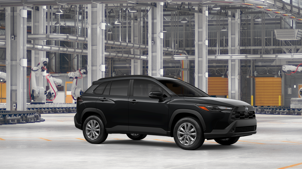 2026 Toyota Corolla Cross LE photo 15
