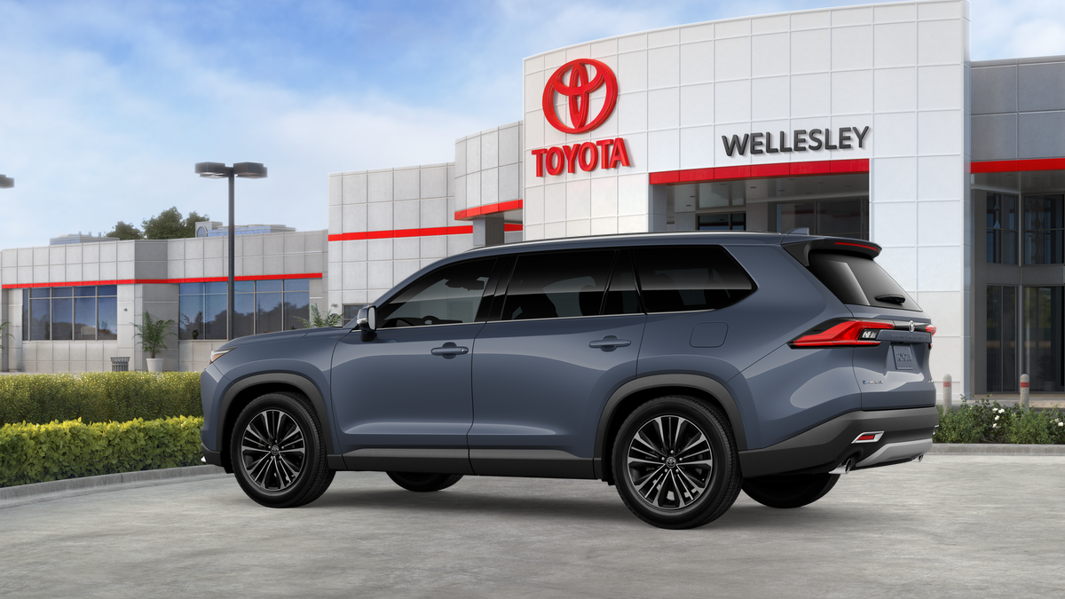 New 2026 Toyota Grand Highlander Hybrid SUV