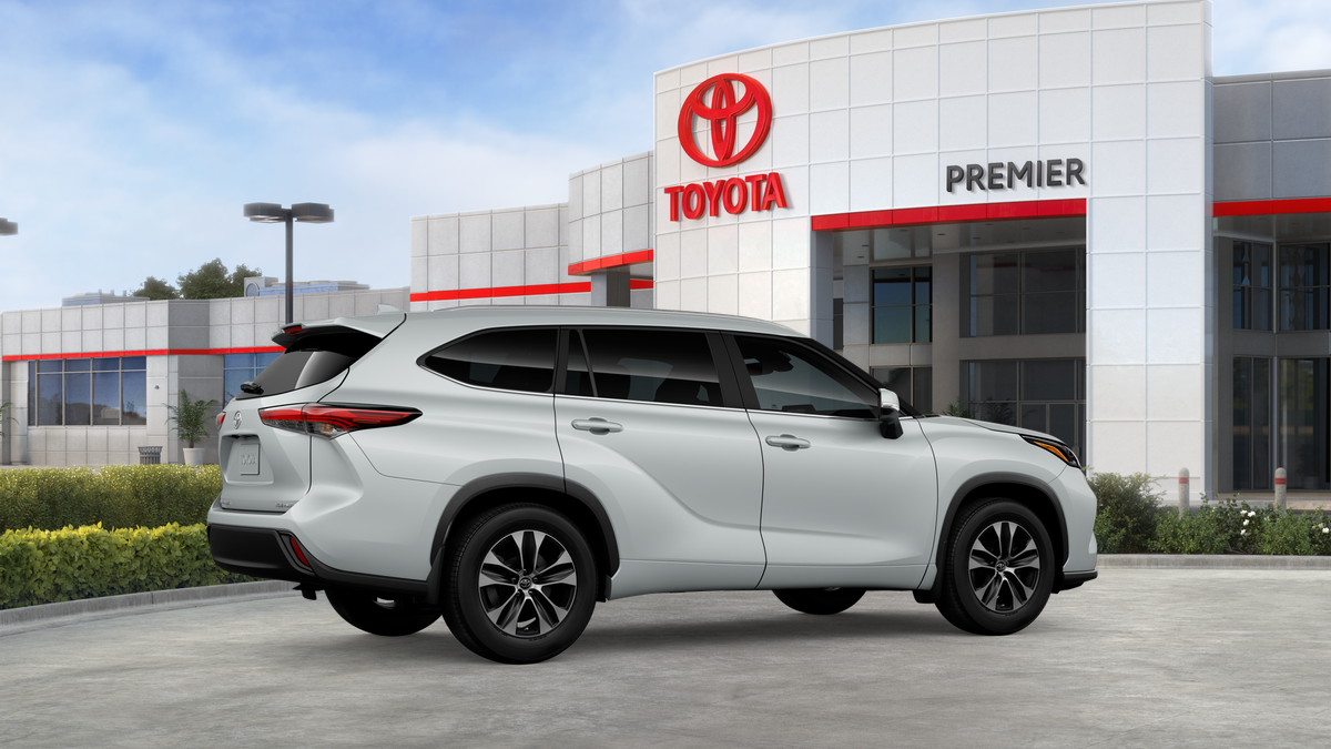 New 2026 Toyota Highlander SUV
