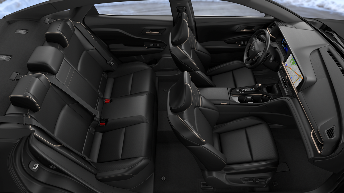 2027 Toyota Crown photo 4