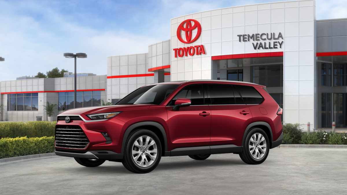 New 2026 Ruby Flare Pearl <sup>1</sup> Toyota  Limited image 3