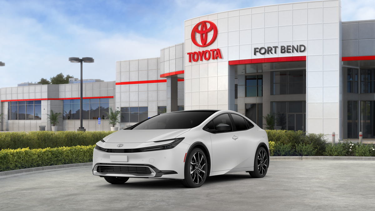 2026 Toyota Prius XSE Premium's photo