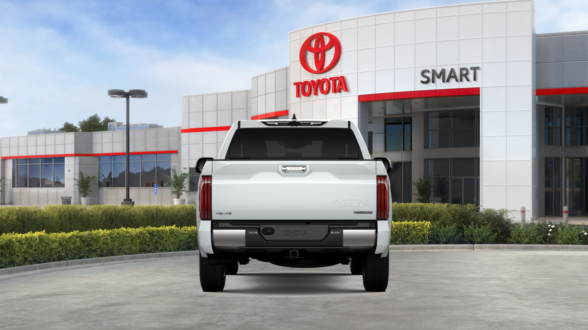 2025 Toyota Tundra 1794 Edition CrewMax photo 8