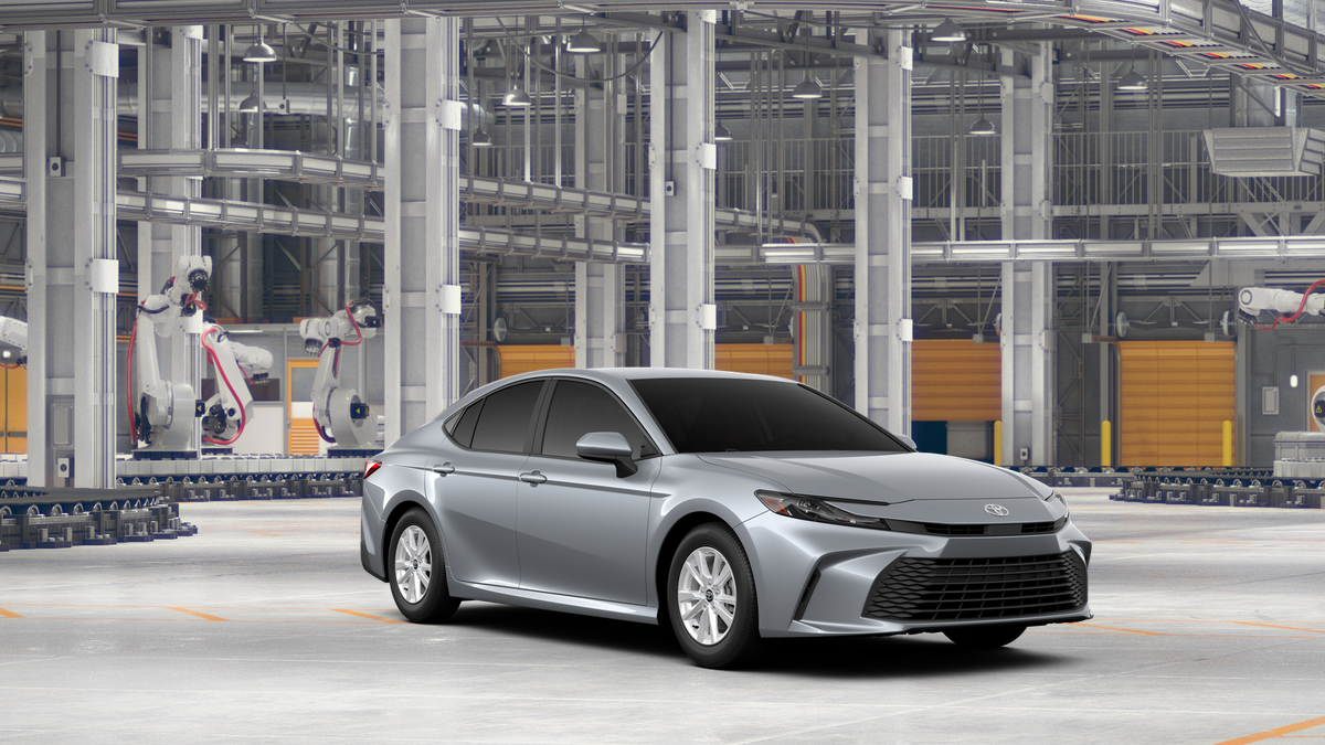 2026 Toyota Camry LE photo 14