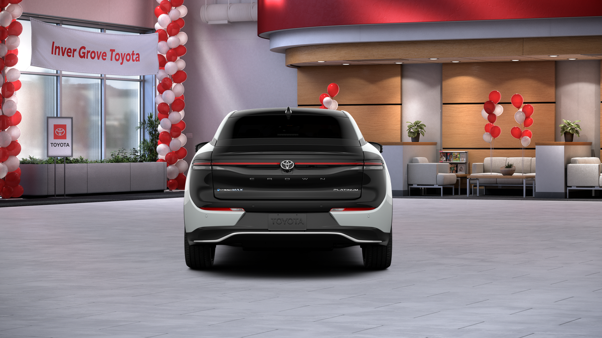 2026 Toyota Crown Platinum - Photo 10