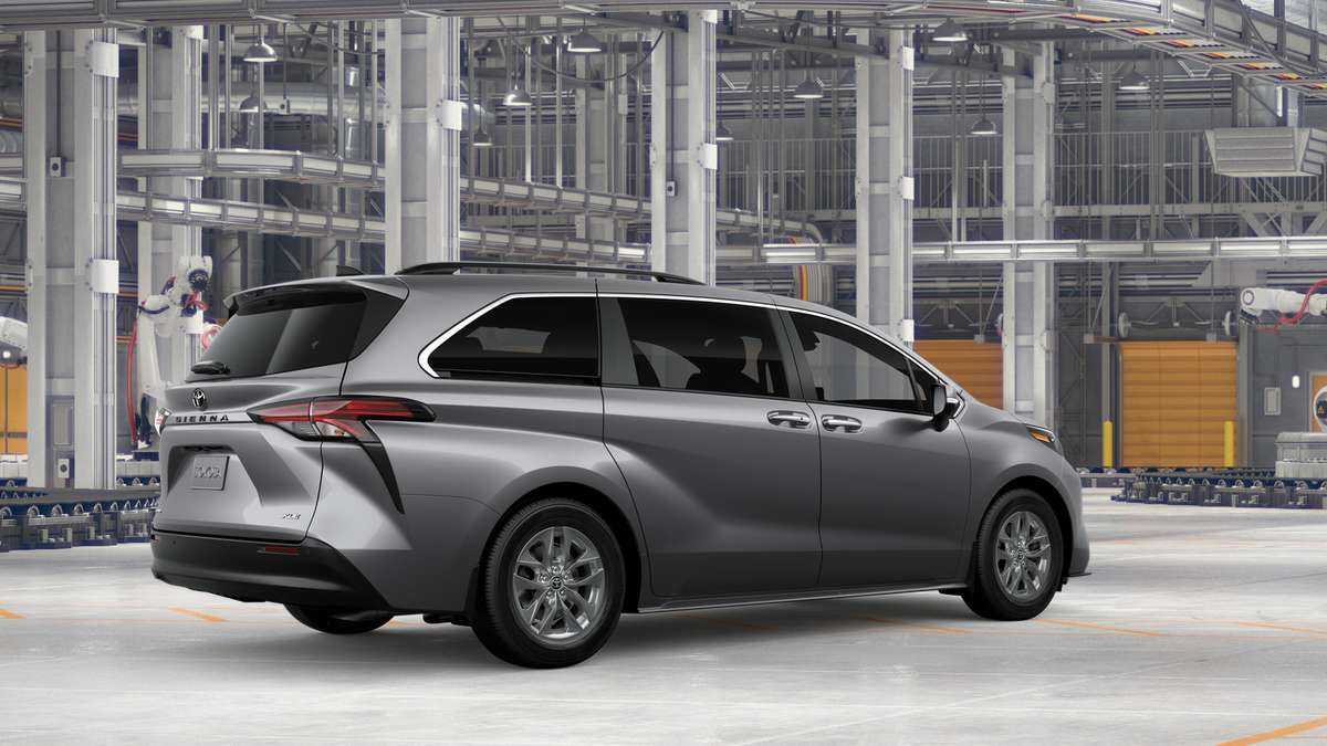 New 2026 Heavy Metal <sup>1</sup> Toyota  XLE image 12
