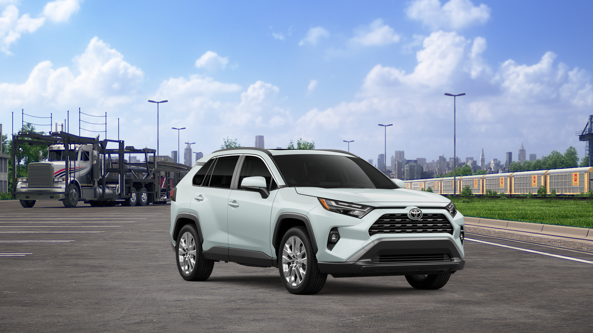 2025 Toyota RAV4 XLE Premium photo 16