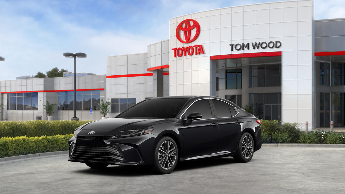 2026 Toyota Camry FWD