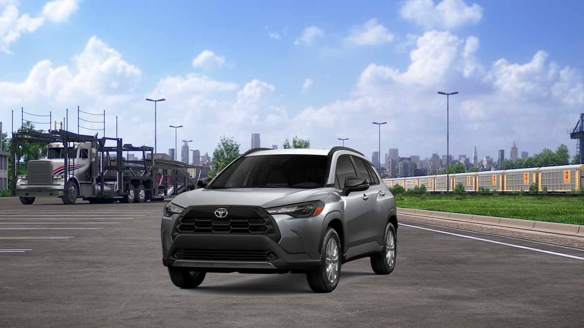 2026 Toyota Corolla Cross LE photo 11