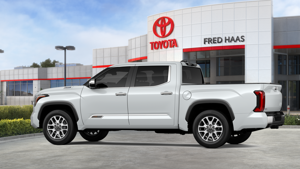New 2026 Wind Chill Pearl <sup>1</sup> Toyota Tundra 1794 Edition image 7