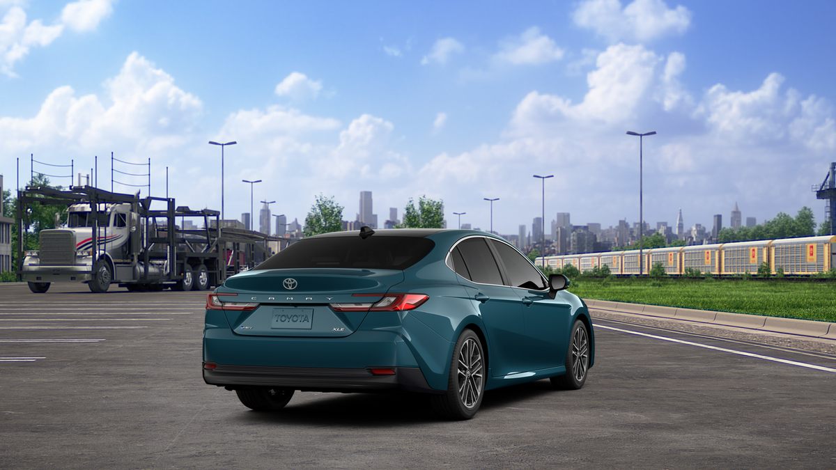2026 Toyota Camry XLE photo 7