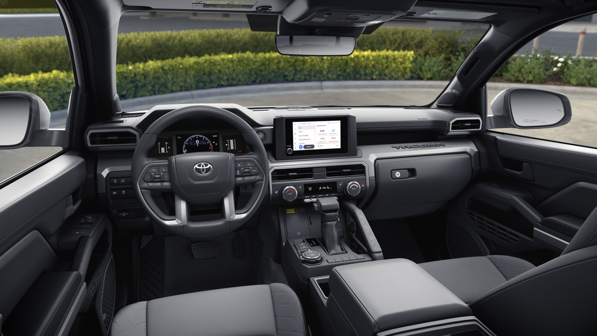 2025 Toyota Tacoma SR5 Double Cab photo 18