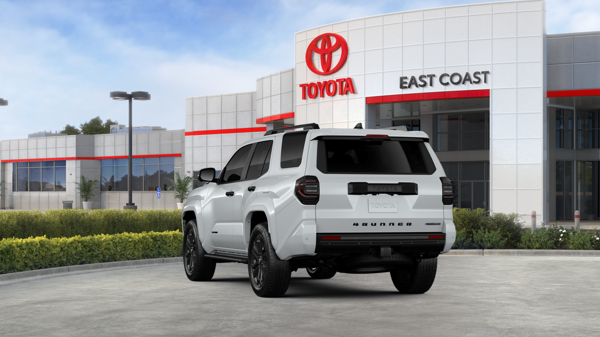 New 2026 Wind Chill Pearl <sup>1</sup> Toyota 4Runner Platinum image 10