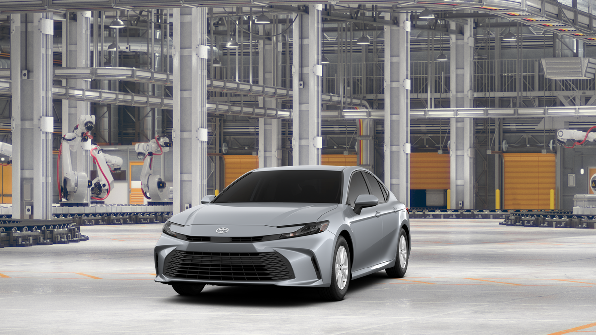 2026 Toyota Camry LE photo 2