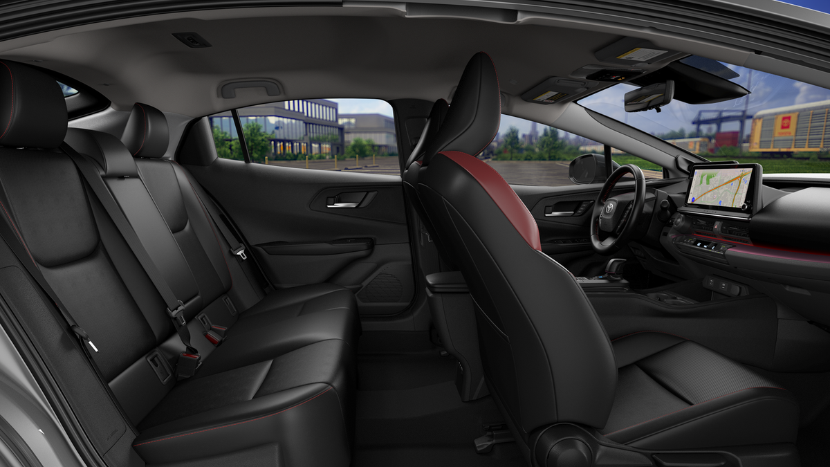 New 2026 Wind Chill Pearl <sup>1</sup> Toyota  XSE Premium image 2