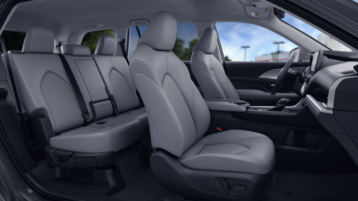New 2026 Toyota Grand Highlander Hybrid SUV