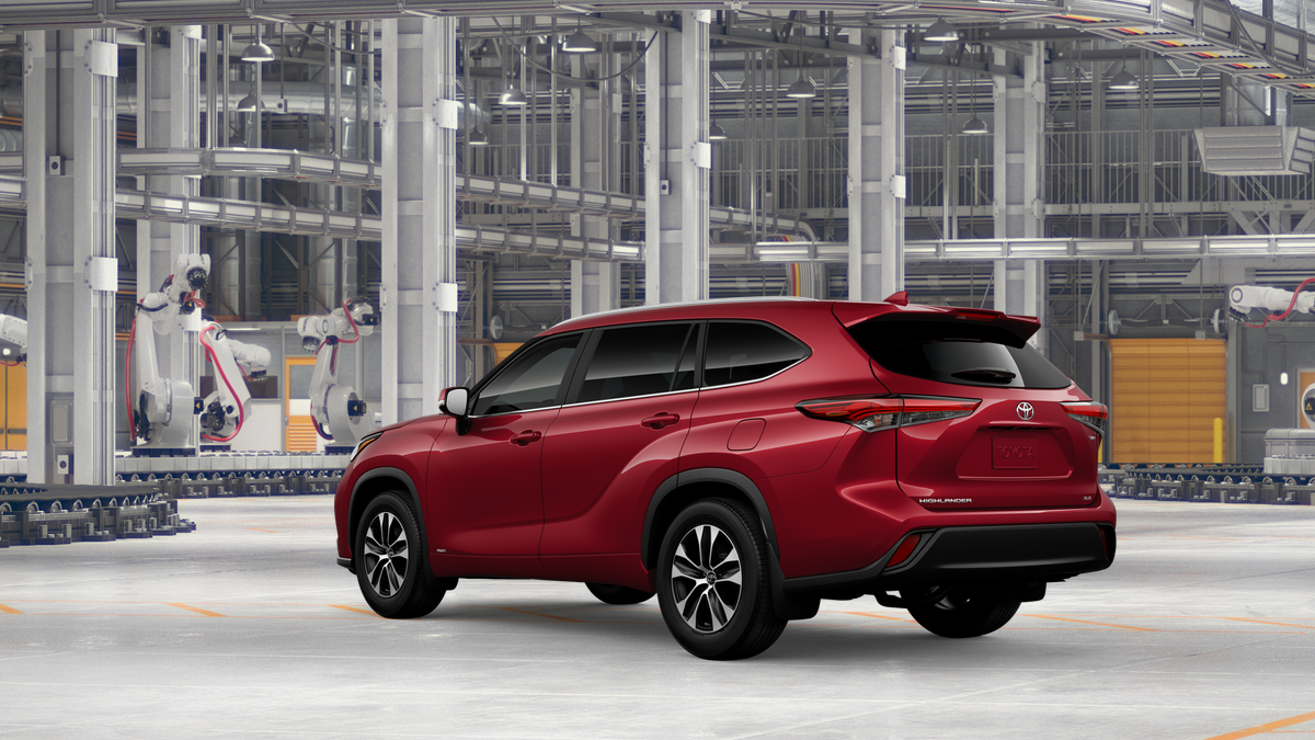 New 2026 Ruby Flare Pearl <sup>1</sup> Toyota  XLE image 8