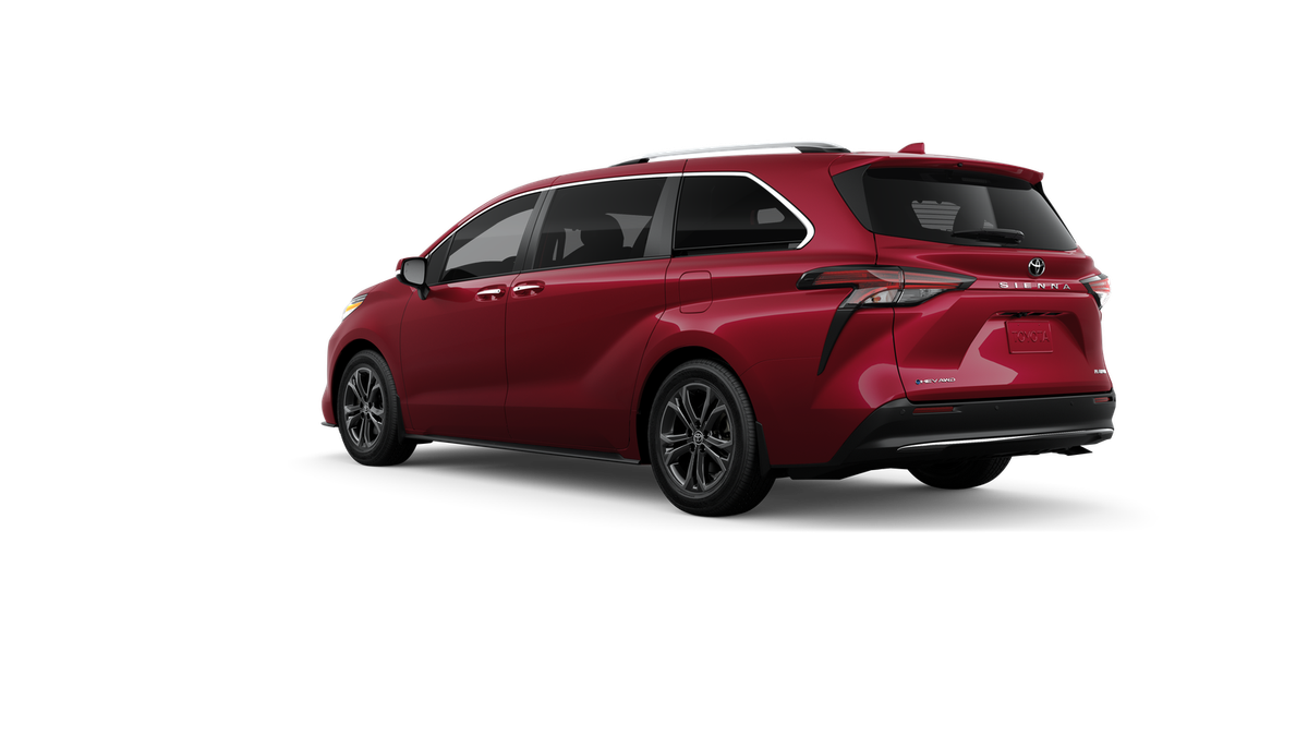 2026 Toyota Sienna Platinum photo 3