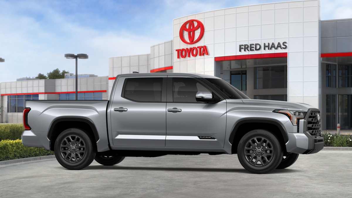 New 2026 Celestial Silver Metallic Toyota  Platinum image 15
