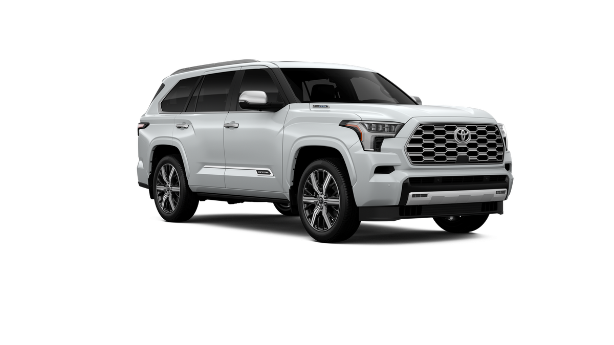 New 2026 Wind Chill Pearl <sup>1</sup> Toyota  Capstone image 17