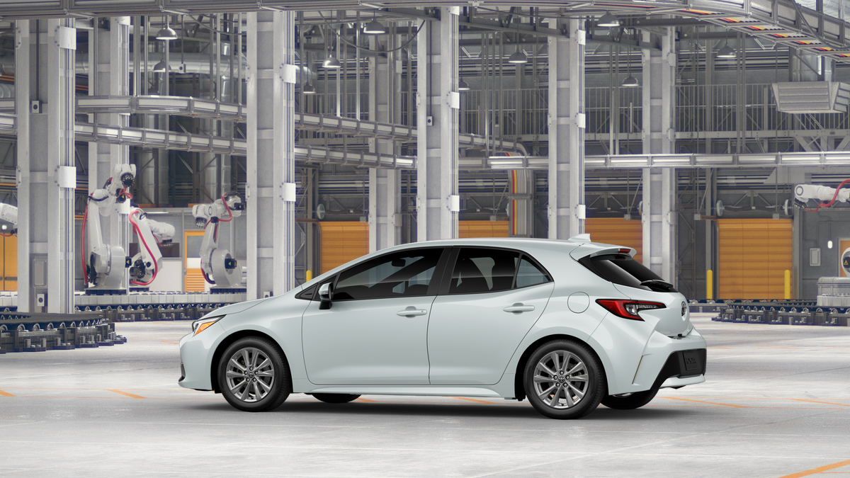 2025 Toyota Corolla SE photo 4