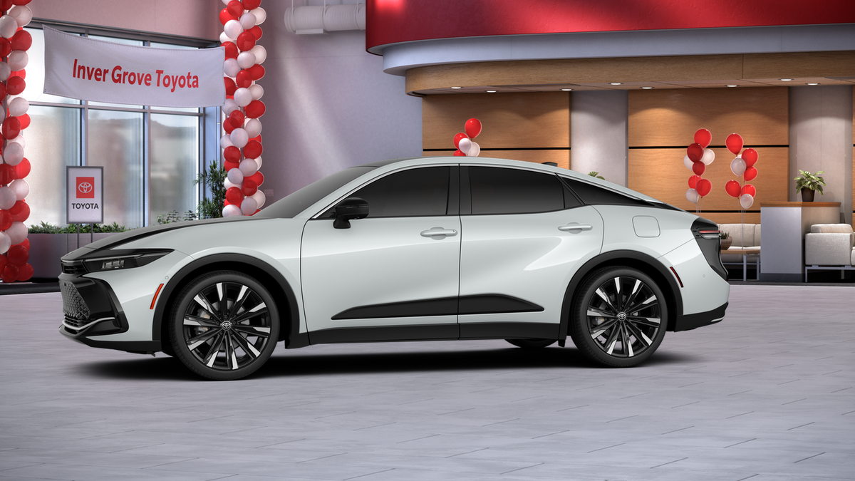 2026 Toyota Crown Platinum - Photo 5