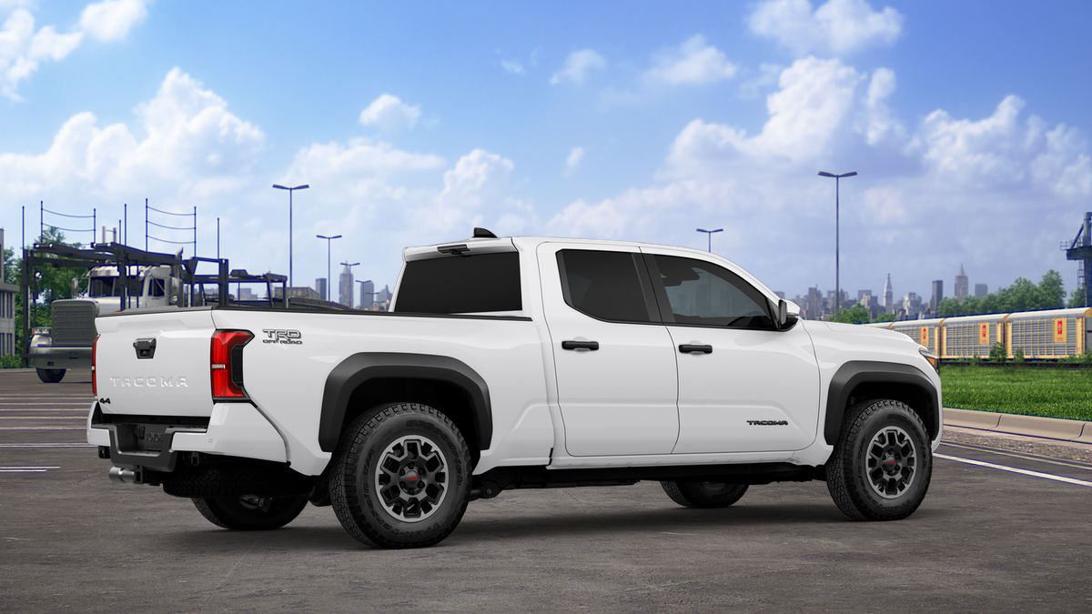 2025 Toyota Tacoma TRD Off-Road photo 13