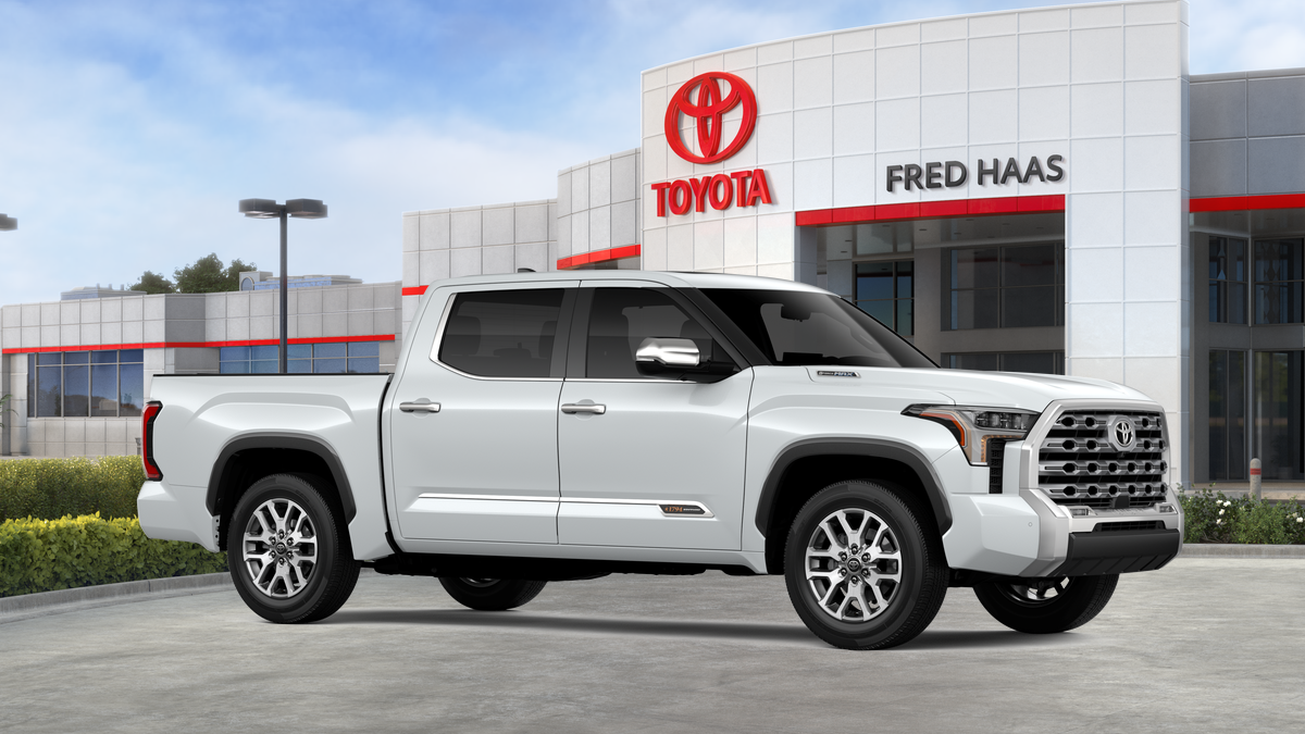 New 2026 Wind Chill Pearl <sup>1</sup> Toyota Tundra 1794 Edition image 16
