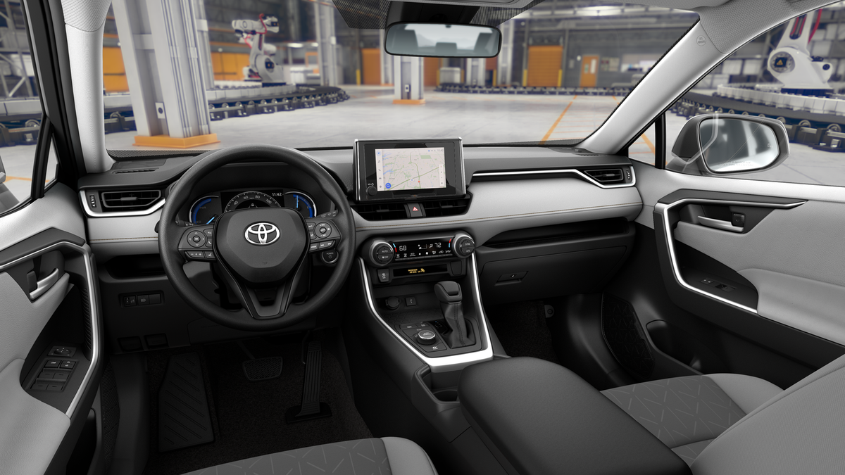 2025 Toyota RAV4 Hybrid XLE photo 18